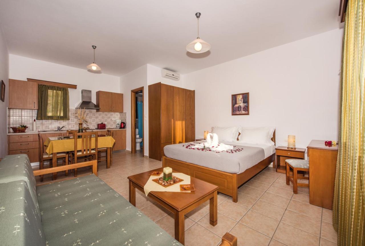 Magnolia Apartments And Studios Falasarna Extérieur photo
